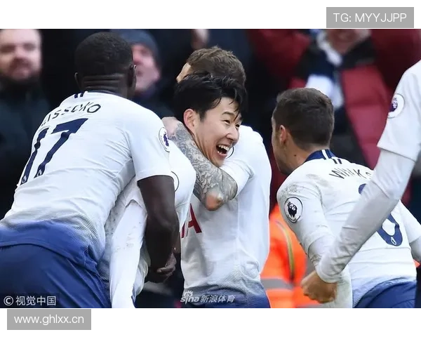 纽卡与热刺鏖战激烈全场火药味浓双方拼抢不断引爆激情 纽卡与热刺鏖战激烈全场火药味浓双方拼抢不断引爆激情